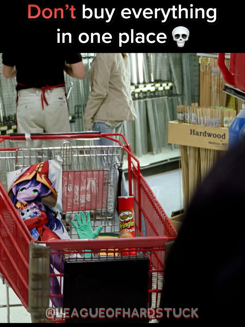 Different Items, different Stores 🗣 #leagueoflegends 