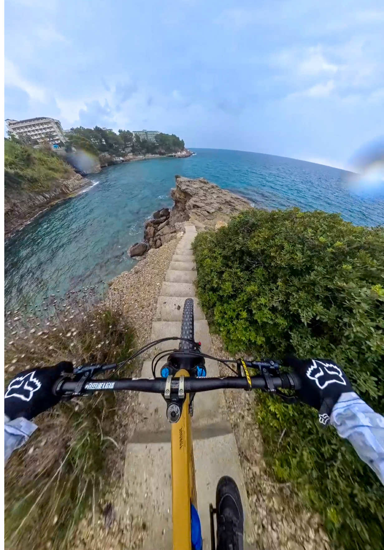 Sondaki manzaraya ne diyorsunuz 😍 #urbandownhill #dağbisikleti #burasıneyoluabi #alanya 