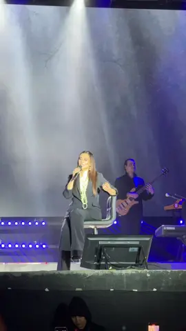 Tenía que subirla completa #semefue #myriamhernandez #concierto #peru #paratiiiiiiiiiiiiiiiiiiiiiiiiiiiiiii 