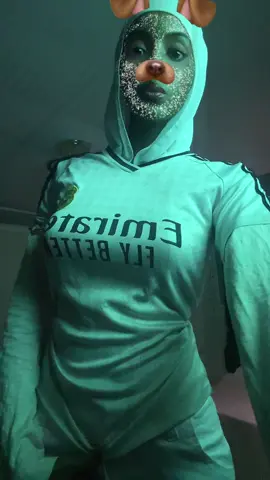 Nin war bartey 😂#realmadrid #fyp #mylagaga #group7 #challenge 