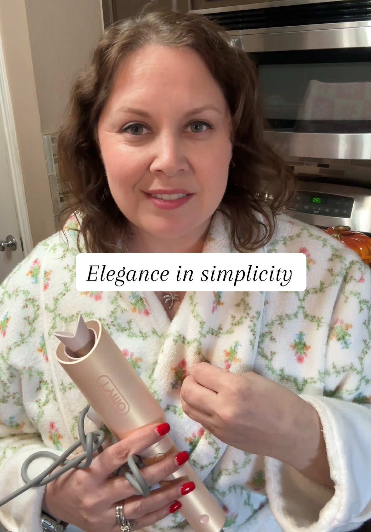 I cannot believe how incredibly easy this is to use, even on my short hair! #tymocurlpro #curls #hairstyle #shorthair #tiktokshopblackfriday 