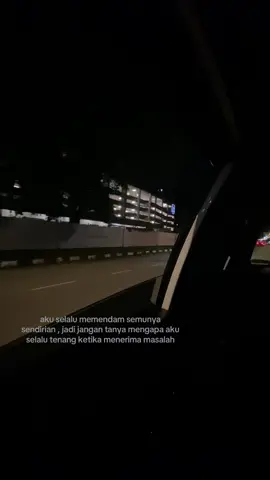 🧎🏻‍♀️‍➡️