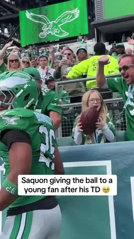 She was so excited 🥹 (via @Philadelphia Eagles) #espnsocial #eagles #philly #nfl #football 