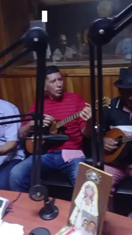 Víctor Guerra y el grupo sin fronteras pero lo nuestro es primero #cumana #venezuela🇻🇪 #culturavenezolana #venezolanosenelmundo #parati 