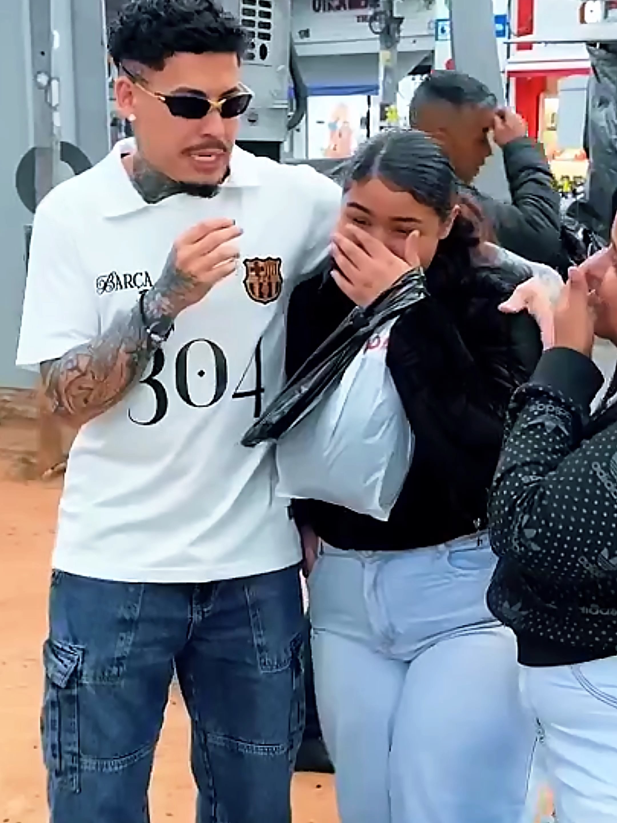 PELAS RUAS DE SP  @bruninhocruzmc   #viral #fyp #viraliza #viraltiktok #bruninhocruz #humortiktok #humor #HUMOR #humortiktok🤣😜😅😂🤪