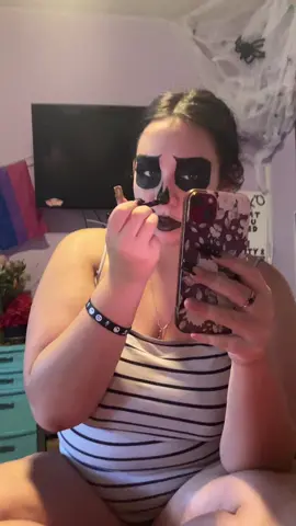 halloween look #1 w gff . . . . . #fyp #gf #halloween #ilovemywife @dezi 😴 