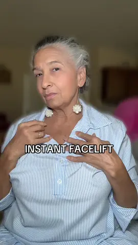 Instant facelift with this three-piece stretchy bands for a special occasions or when you need a boost of confidence. #facelift #foryourface #TikTokShopBlackFriday #TikTokShopCyberMonday #blackfridayearlydeals 