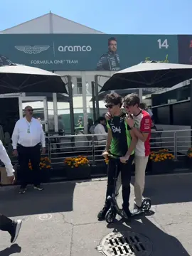 Beep beep outta the way 🛴💨 #StakeF1Team #GabrielBortoleto #NicoHulkenberg #F1 