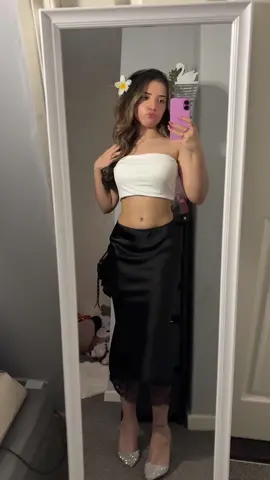 Oooo babyyy#romanegila #slovakia #fyp #gipsy #gipsygirl y🌺🌺