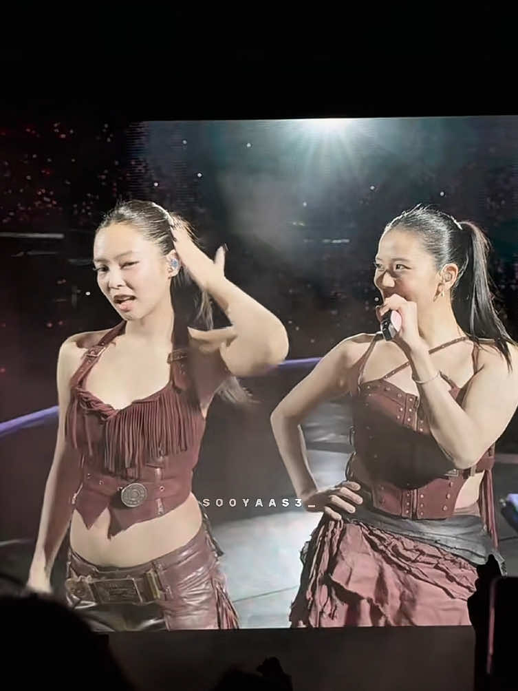 Tingkah random 2 bokem di Bangkok day 3 😭😭🤏🏻 #JENSOO #JISOO #JENNIE #BLACKPINK_DEADLINE #DEADLINE_IN_BANGKOK 