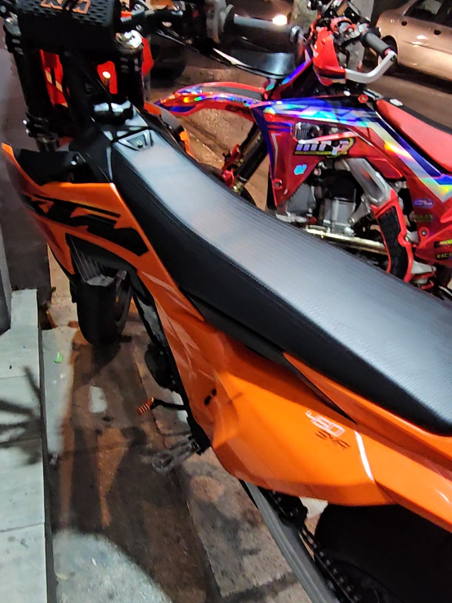 @mrp.motoracingparts @Afrikian improvements. @Kosmas Psaroudakis  #ktm450smr #crf450r  #supermoto 