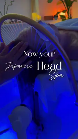 ✨ Japanese Head Spa at Beauty & Relax by Emma ✨ Your session begins with a deep scalp massage and calming aromatherapy, designed to release tension and restore balance. 🌸 Then you can personalize your experience — choose what your body needs most: 💆‍♀️ Hot stone back massage 🌿 Herbal compress massage 💧 Facial mask for hydration and glow 🤲 Hand & foot reflexology Each session lasts 1 hour and 15 minutes and costs 900 DKK. 📍 Address: Blegdamsvej 80, Copenhagen 🌐 Website: www.beautyandrelaxbyemma.com 💛 Because relaxation feels deeper when it’s made just for you. #københavn #japaneseheadspa #hotstonesmassage #facialmassager 