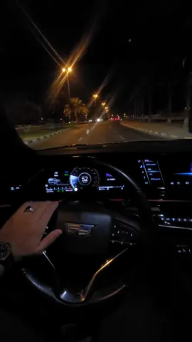 #ونركب ها #سيارة ..🖤