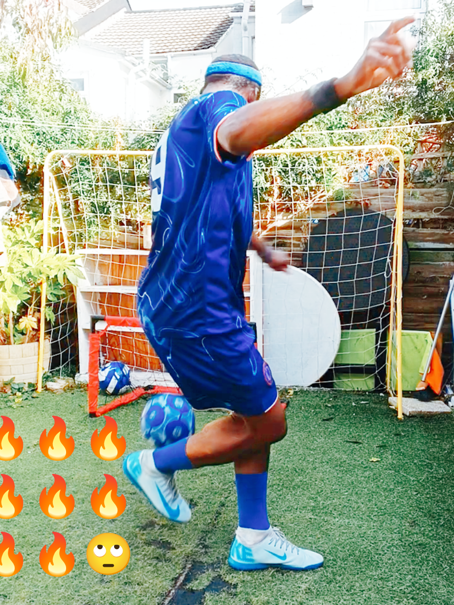 Freestyle football Skills 🔥🏆⚽ #football #Soccer #freestyle #rainbowflick #footballskills 