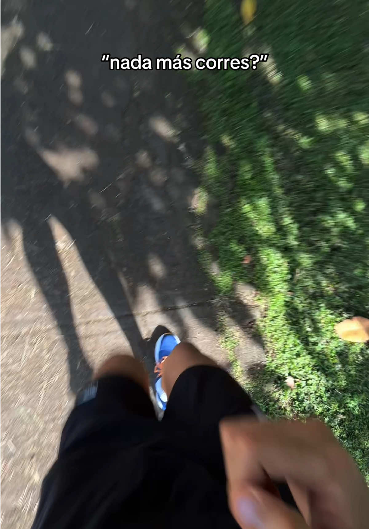 nada más corres? #Running #costarica #fyp 