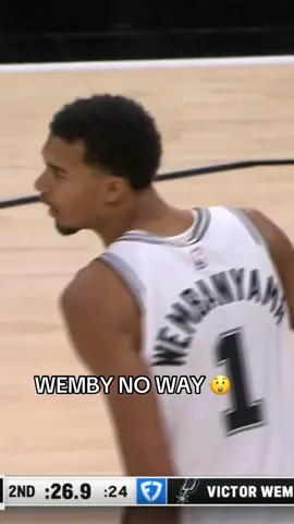 #WEMBY TWO BLOCKS THEN HESI PULLS FROM THE LOGO 🤯 #NBA #Spurs #basketball #wild