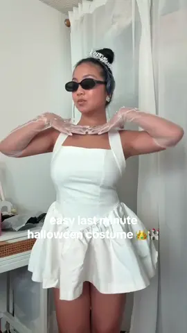 a princess diaries moment ✨ #halloweencostume #halloweenlook #cutehalloween #princessdiaries #easyhalloweencostume 