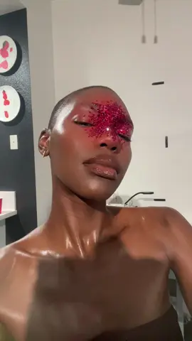 Primer @DanessaMyricksBeauty 