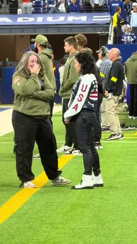 #Colts co-owner Carlie Irsay-Gordon wearing a sequined USA jacket in honor of Salute to Service. #ForTheShoe #indianapolis #indy #nfl 