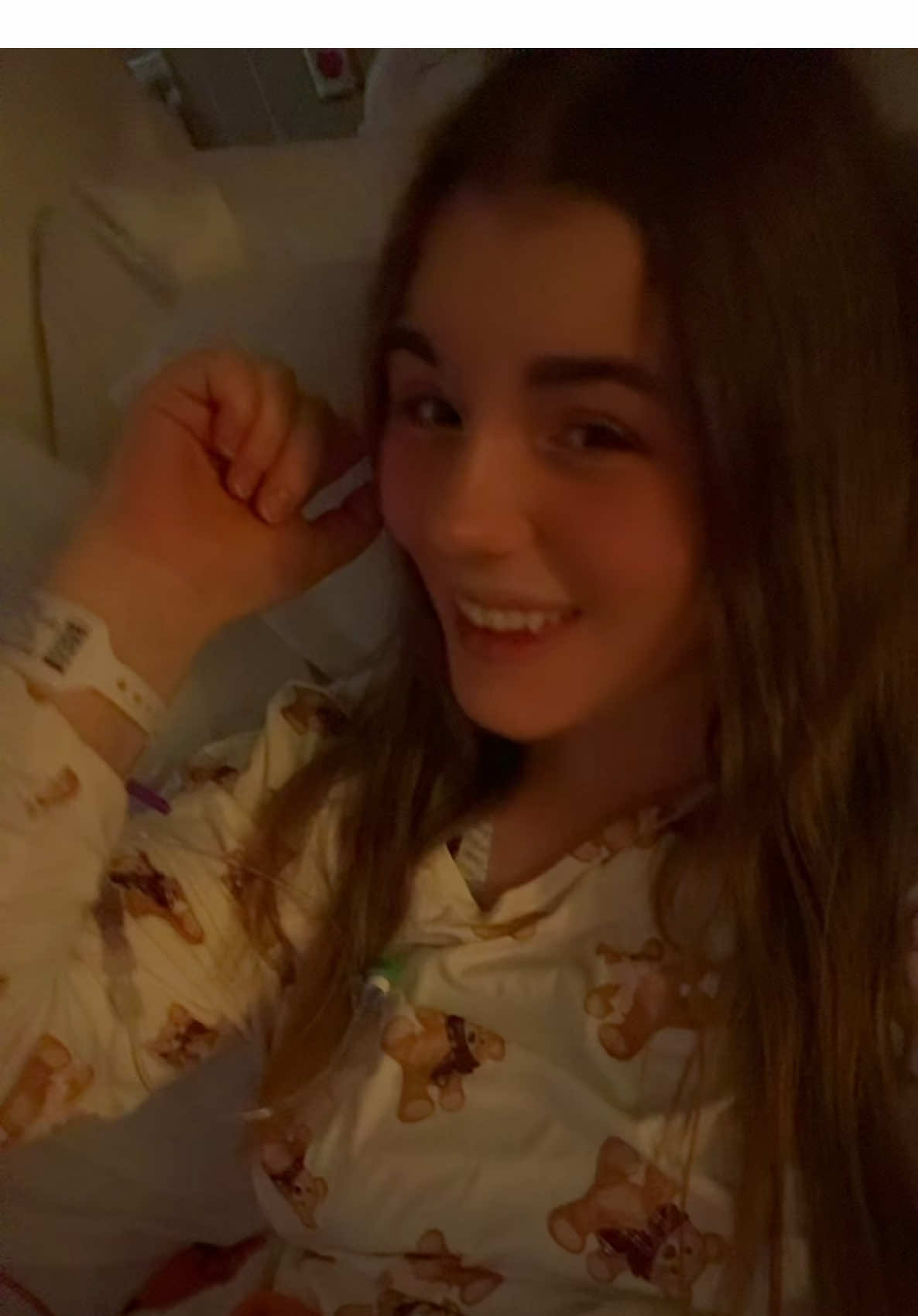 having to advocate for the ER doctor to do tests for infection while I’m shivering and in severe pain. She was about to send me out the door and telling me “there are no signs of infection” I advocated and GUESS WHAT- I have an infection IN MY BLOODSTREAM. So it’s pretty freaking serious and she was about to let me go?!?! wtf 😳 #emergencyroomproblems #fyp #medicalgaslighting #iknewit #wtf