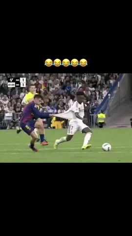 #😂😂😂 #كلاسيكو_برشلونة_ريال_مدريد😍🔥 #الرياضة_على_تيك_توك #كيليان_مبابي🇲🇫 #ريال_مدريد 