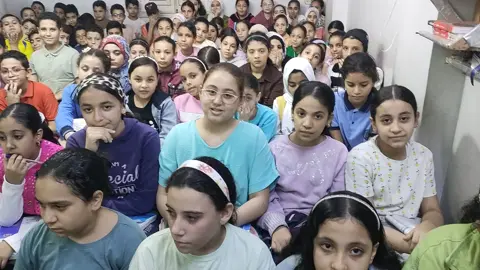 لحظات ترقب وقلق 🤫 ثم لحظات إنطلاق الفرح 🔥🔥 اتجاهات الدنيا أربعة ☝️☝️☝️☝️ أهرامات الجيزة ثلاثة☝️☝️☝️ السنة تيرمين ☝️☝️ طلابنا رقم وااااااحد ☝️