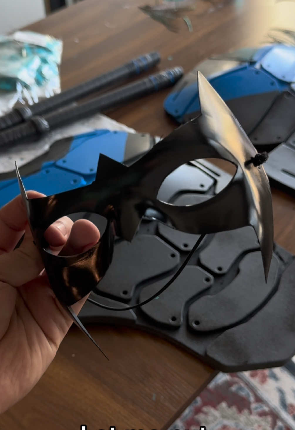 To be fair, I had the idea to dress like him since August 😭#nightwing #nightwingcosplay #nightwingcostume #batman #halloween 