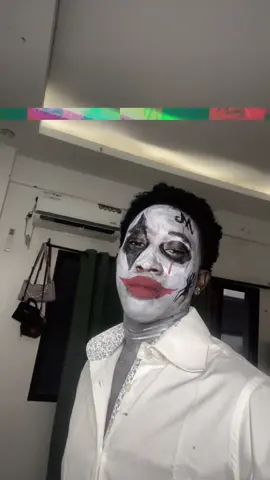 Parti 2 #halloweenmakeup #joker #pourtoii #humour rendez-vous le 31 octobre au monument de la renaissance à 19h pour un cinéma 100% halloween ! Les billets sont à 5000f (10000 vip+cons)