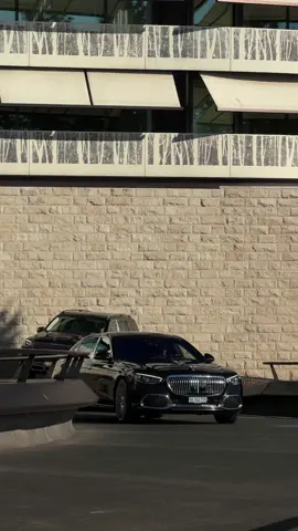 Maybach convoy. #maybach #zurich #luxurylife #PrivateChauffeur #switzerland 
