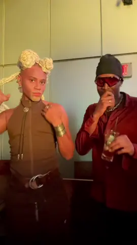 the party got hot so we brought the heat outside 🤝🏾  #fyp #OOTD #fashiontiktok 