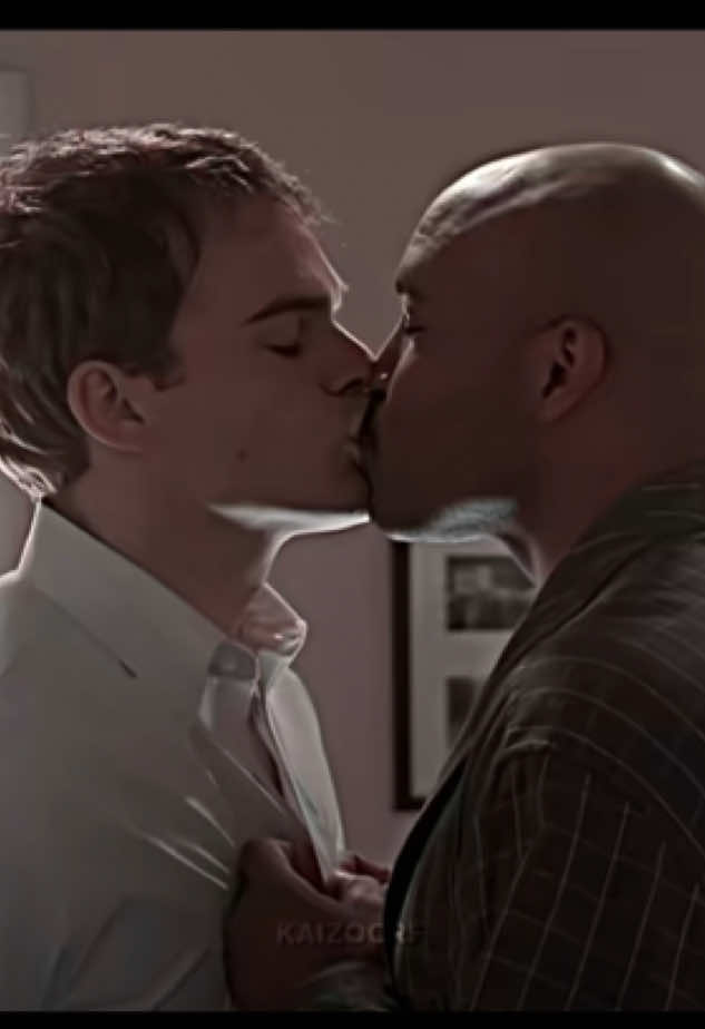 Eu sei q eles tem algo mas n tenho provas🤨🤨 #dextermorgan #doakes #dexteredit #ae #edit 