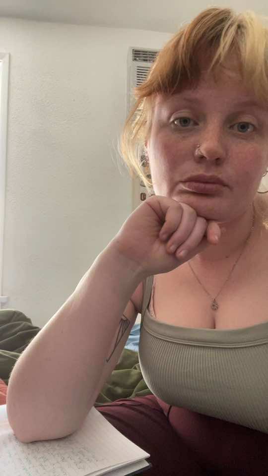 I have to remember to DO the trend 😭 so hard and why .  drafts are heavy lol #swift #drafts 