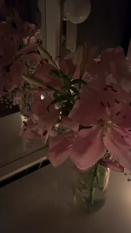 lilies forever my fav 💞💞#lilies #flowers #asthetic #fyp #foryou 