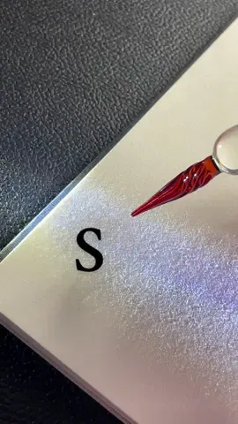How to sign the letter S?
