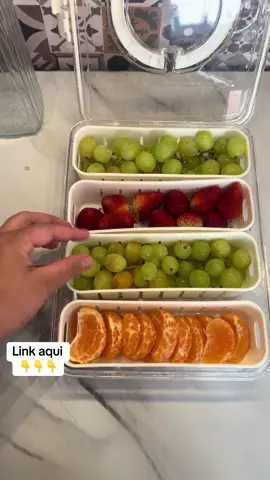 Caixa organizadora pra geladeira com 4 divisória #tiktokshop #promo #potesprageladeira #caixaorganizadorageladeira 