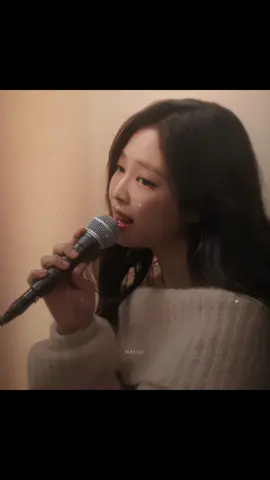 can’t believe christmas is coming soon #jennie #jenniekim #jennieedit #blackpink #kpop 