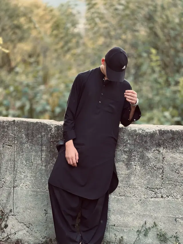 @✨Sʜᴀʜᴀʙ ᴋʜᴀɴ ✨  @A R M A N✨🇺🇸  @ghanikhanyy7 