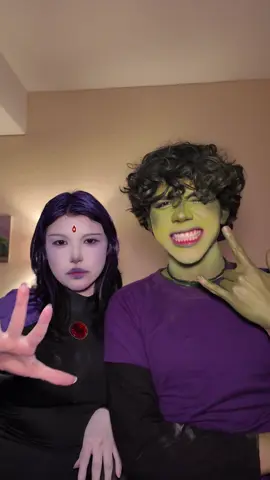 HALLOWEEK DIA 1: chico bestia caguai🫦 ft: @Len Len #cosplay #halloweenmakeup #beastboy #teentitans 