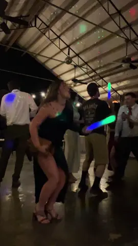 #lifestyledbyrheannon #rowdyrhea #sahm #wedding 