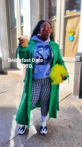 Fall Breakfast Date OOTD💚 Jacket: @Fashion Nova  Leggings: @Torrid  Hoodie: @TT SHOP Bag:@Nasty Gal  Socks: @chicandthrifted (IG) #falloutfits #trenchcoat #plussizeootd #midsizeoutfitinspo #baltimorecontentcreator 