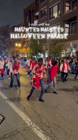 This year is the 28th annual Haunted Halsted Halloween Parade! The parade kicks off Halloween night at 7:30pm starting at Halsted and Belmont. And it’s not too late to sign up for the costume contest if you want to walk in the parade and show off your costume! Visit haunted halsted.com for more details about the event 🎃👻 #chicago #halloween #chicagotiktok #views 