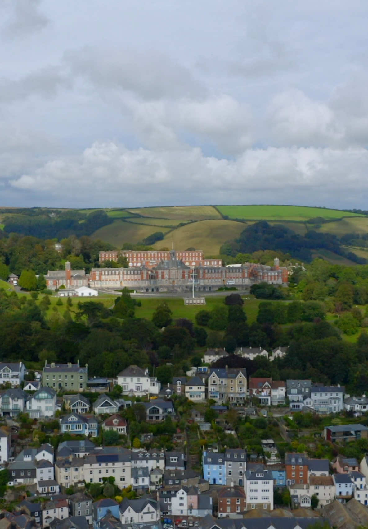 The Naval College, Dartmouth 👨🏼‍🎓⚓️🦅 #naval #dronevideo #dartmouth #droneshot #dronetok 