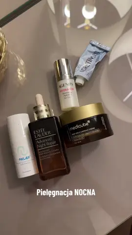 Moja dzisiejsza pielęgnacja nocna z dwoma retinoidami - trifarotenem (Aklief) i tretynoiną #pielegnacjaskory #zmarszczki #retinoidy #tradzik 
