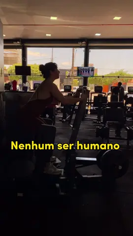 A constância muda tudo ✨ Desde que comecei a tomar o Relaxei todos os dias, percebi meu corpo e minha mente em equilíbrio. Quando o cortisol tá sob controle, a diferença é nítida: mais energia, foco, pele bonita, sono leve e uma sensação real de bem-estar. É incrível como cuidar da mente reflete na beleza e na performance do dia a dia. 💆🏽‍♀️💙 Cuidar de mim virou parte da rotina — e eu não abro mão desse momento. #momentorelaxei