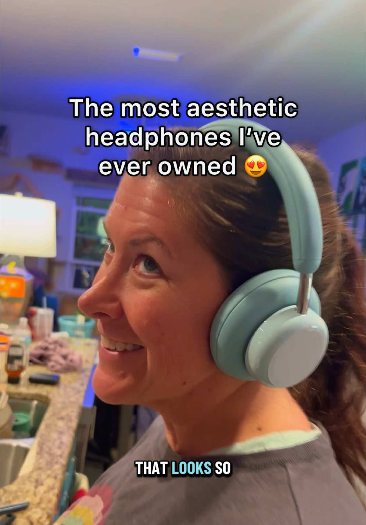 That soft green color? Unreal. They sound as good as they look, with powerful ANC and Hi-Res LDAC audio! 🎧🤩 . . #cmfnothing #cmfheadphones #nothingheadphones #modernheadphones #tiktokshopcreatorpicks 