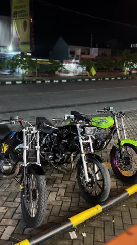 Tenang dan santay #135kingboy #rxking135cc #rxking #rxkingindonesia #rxkingbandung 