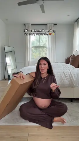 my dream diaper bag ✨ @MINA BAIE Harlow FULL SIZE in the color coco 🤎 #diaperbag #diaperbagessentials #momcreator #pregnancytiktok #sahmsoftiktok 