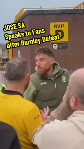 Wolves Jose Sa passionately talks to fans after Burnley defeat 📹 “Sumeet” #wwfc #josesa #wolverhamptonwanderers #wolvesfans #wolvesfc 