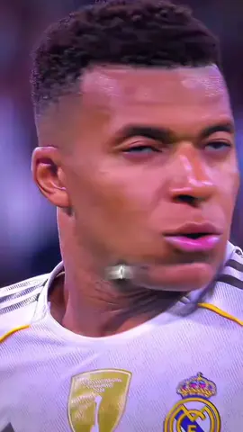 hoy mbappe le dio una clase a su hijo lamine yamal y le enseño como se juego que opinan #usa #mbappe #realmadrid #lamineyamal 