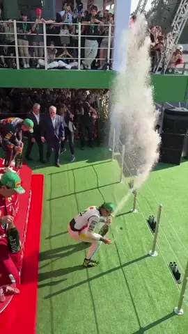 Oh how I’ve missed the champagne pop  🍾  video from norrislando_fans on IG #f1 #formula1 #landonorris #mexicogp #mexico